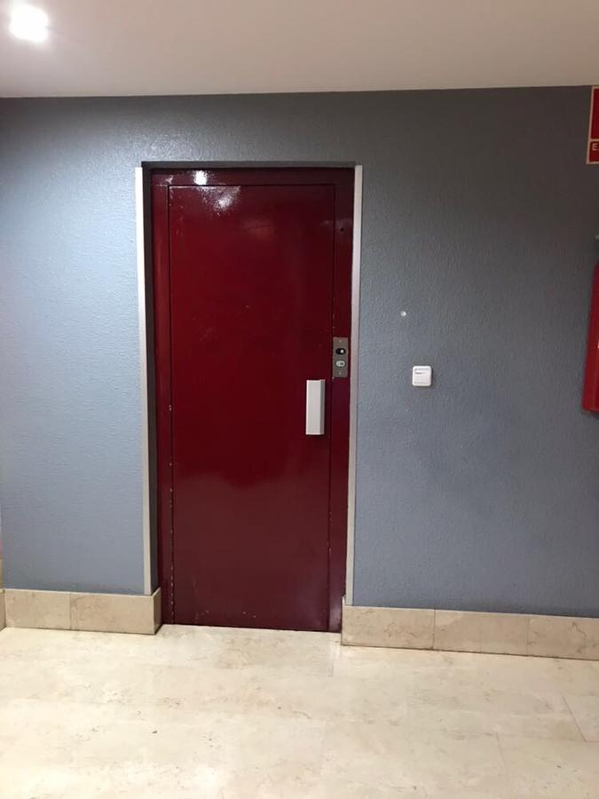 Az El Balcon De Conde De Aranda Lägenhet Zaragoza Exteriör bild