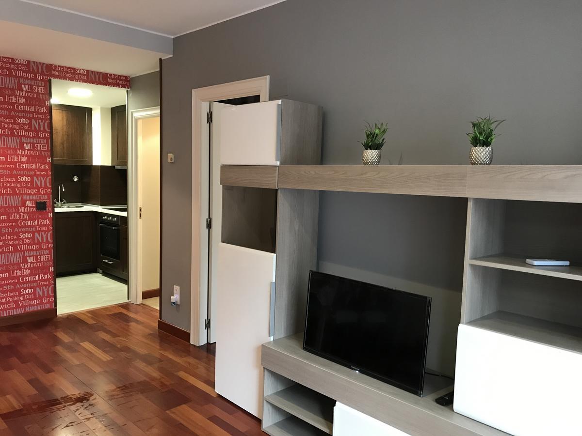 Az El Balcon De Conde De Aranda Lägenhet Zaragoza Exteriör bild